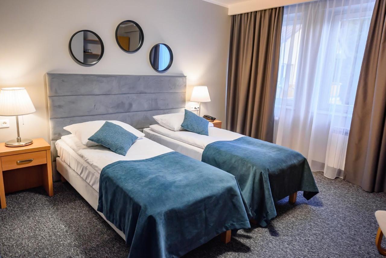 Osrodek Szkoleniowo Wypoczynkowy Galicya Hotel Krynica Zdroj Luaran gambar