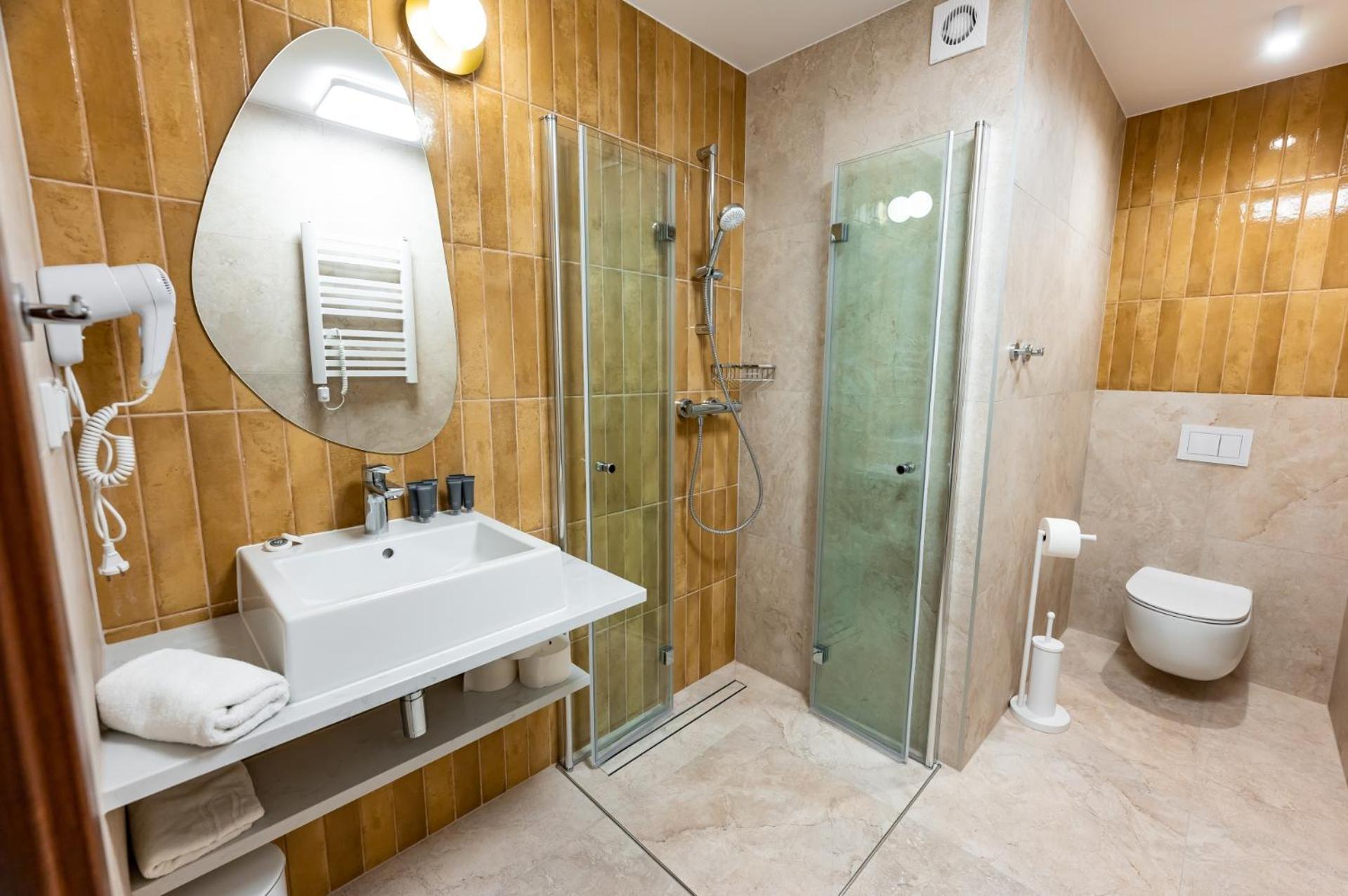 Osrodek Szkoleniowo Wypoczynkowy Galicya Hotel Krynica Zdroj Luaran gambar