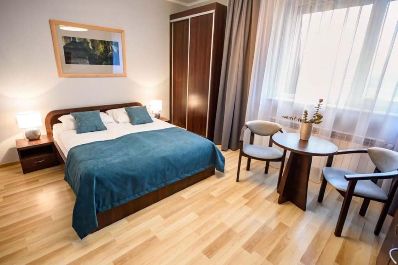 Osrodek Szkoleniowo Wypoczynkowy Galicya Hotel Krynica Zdroj Luaran gambar